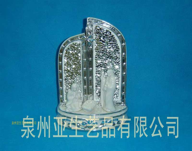 �ڽ���֬�ڼ�